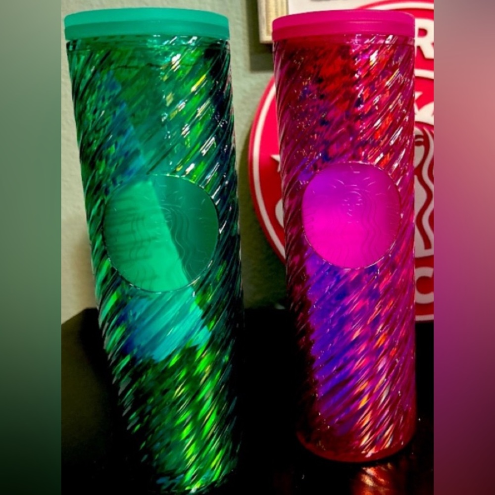 Starbucks Iridescent Unicorn Red/Green Swirl Tumbler 16oz New Holiday 2022